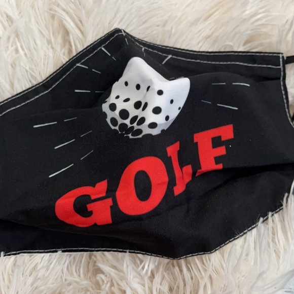 New set/3 Golf face masks - Picture 3 of 5
